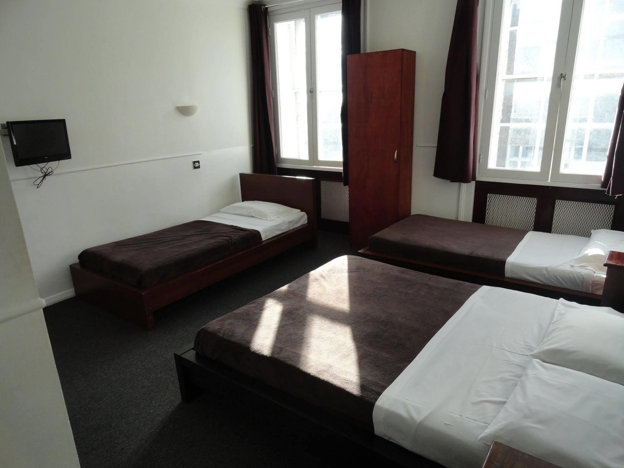 London Continental Hotel Buitenkant foto